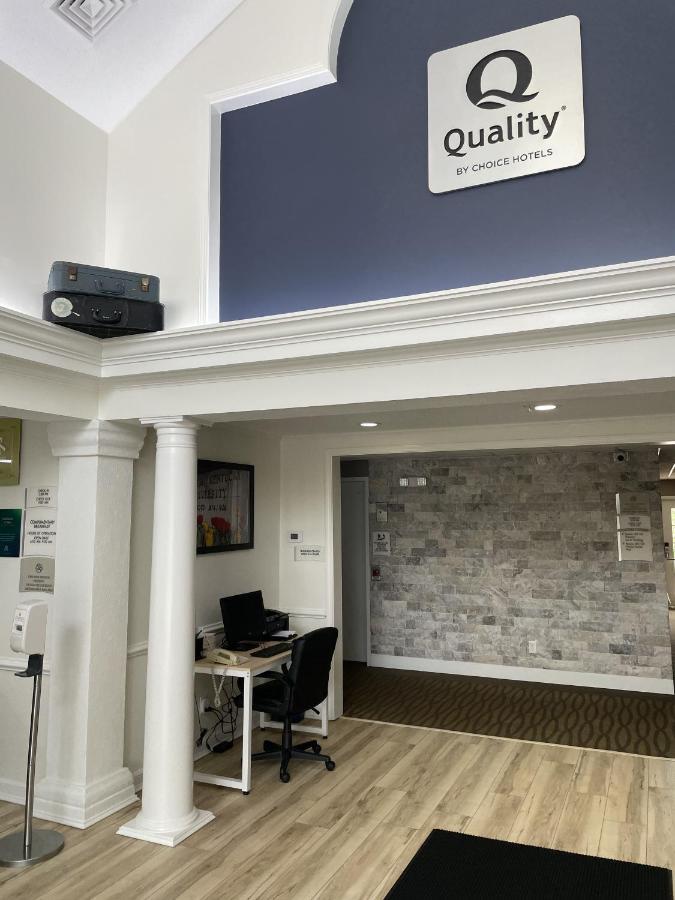 Quality Inn 2*